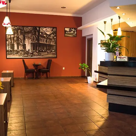 Wellness Hotel Hukvaldy Polopenze A Wellness V Cene 3*