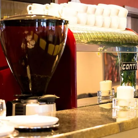 Hotel Wellness Hotel Hukvaldy Polopenze A Wellness V Cene Pribor