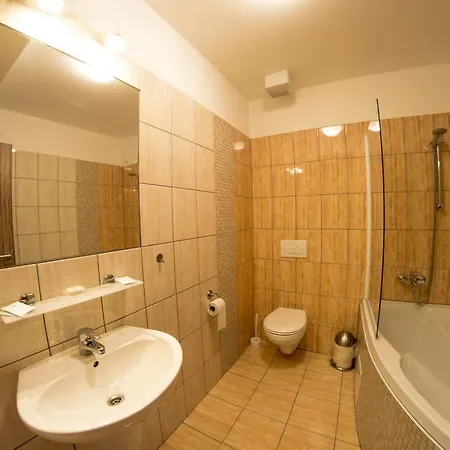 Wellness Hotel Hukvaldy Polopenze A Wellness V Cene Hotel