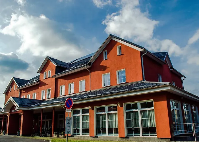 Wellness Hukvaldy Polopenze A Wellness V Cene 3* Příbor